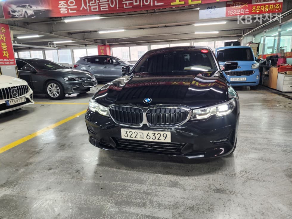 BMW 3 Серия (G20) 320i Стандартен - Image 1