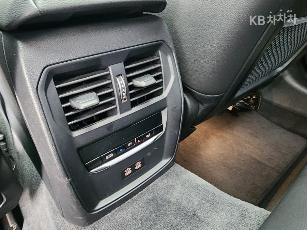 BMW 3 Серия (G20)320i Стандартен - 20