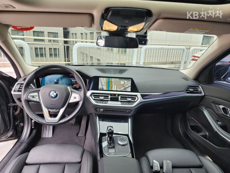 BMW 3 Серия (G20)320i Стандартен - 11