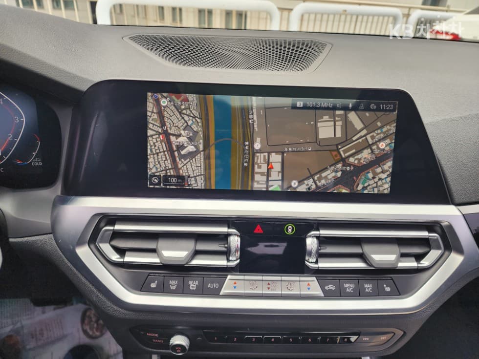 BMW 3 Серия (G20)320i Стандартен - 12