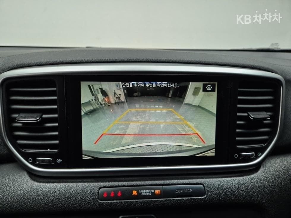Kia Sportage 더 볼드2.0 Diesel 2WD Prestige - 14