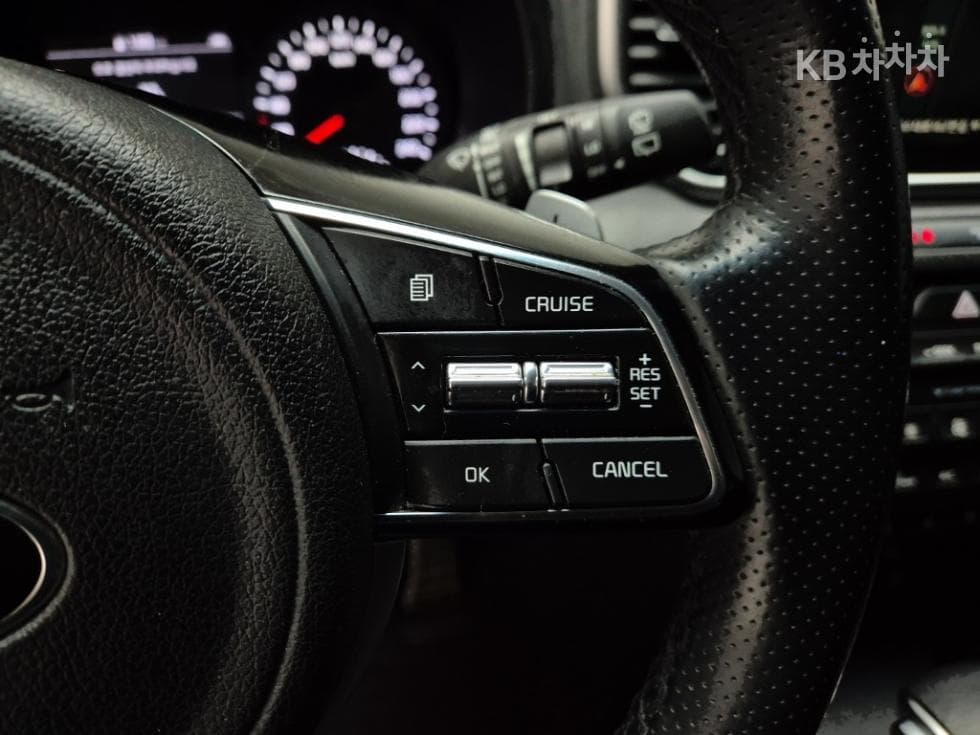 Kia Sportage 더 볼드2.0 Diesel 2WD Prestige - 15