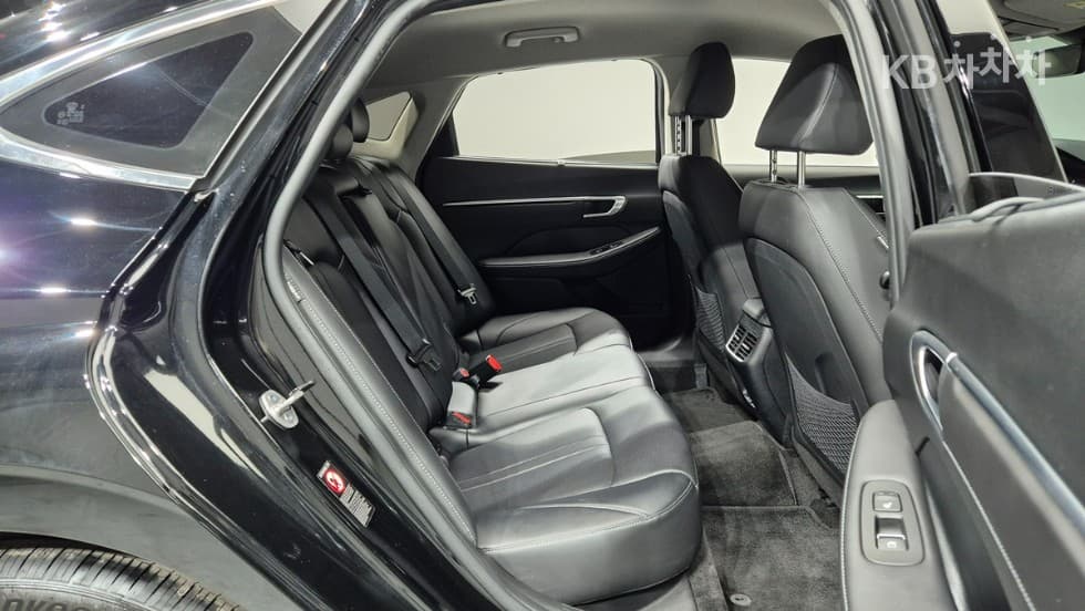 Хюндай Соната (DN8)2.0 Premium Plus - 9