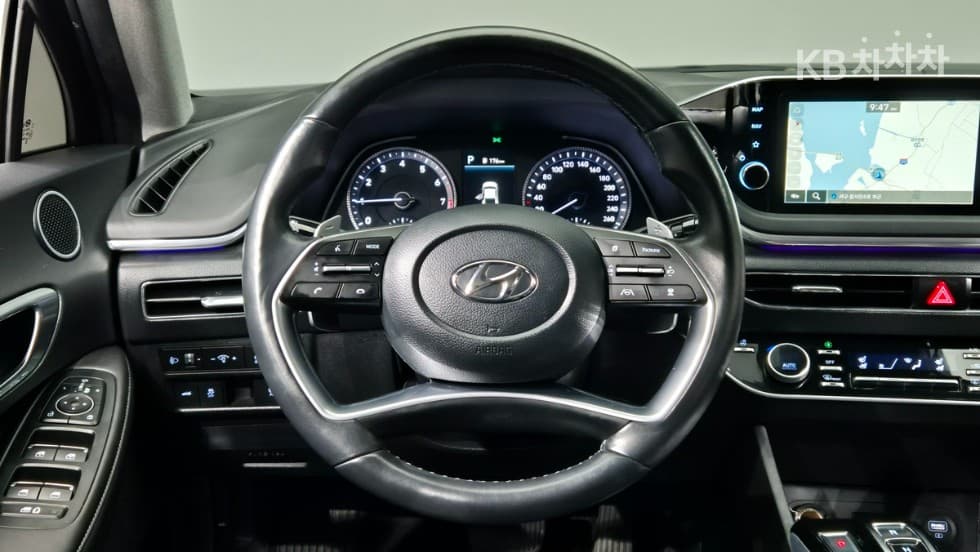 Хюндай Соната (DN8)2.0 Premium Plus - 12