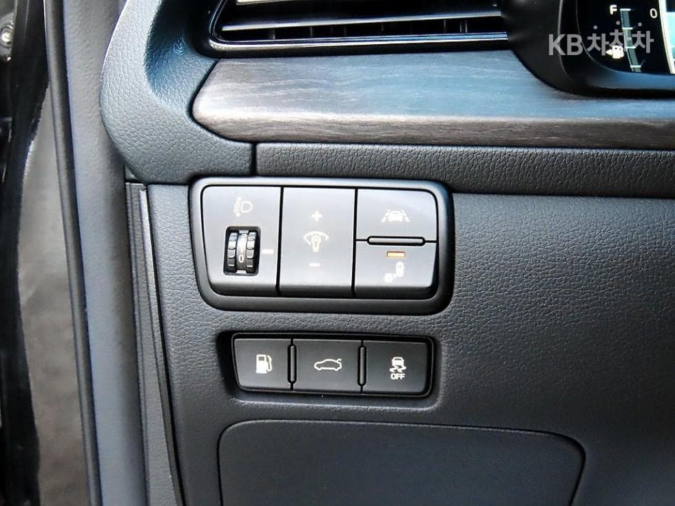 Киа K7 Premiere2.5 GDi Noblesse - 13