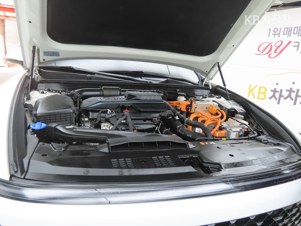 Хюндай Ди Всеново Grandeur (Azera) Хибрид1.6 Турбо Бензин Premium - 19