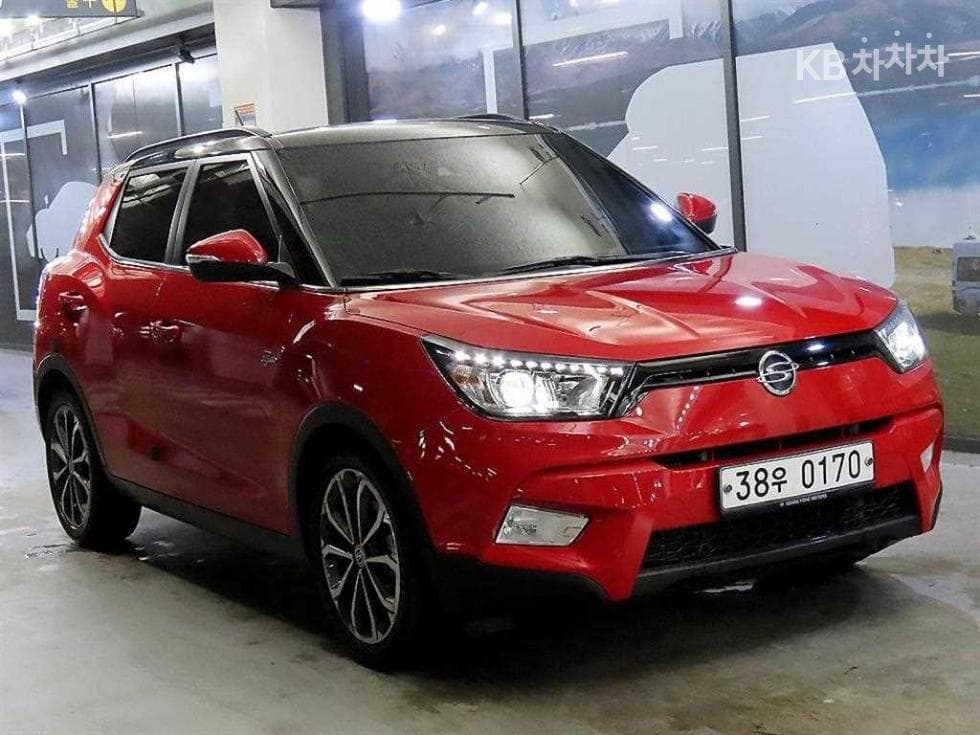 KG Mobility Tivoli Diesel LX 4WD - Image 1