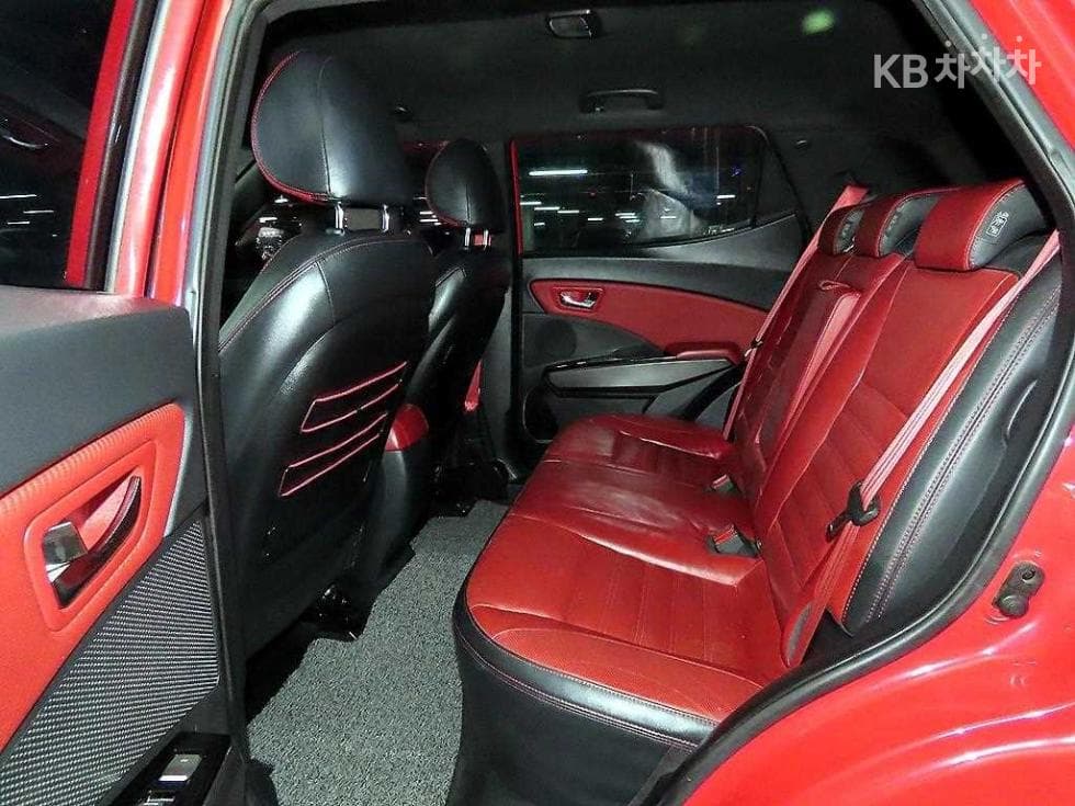 KG Mobility TivoliDiesel LX 4WD - 7