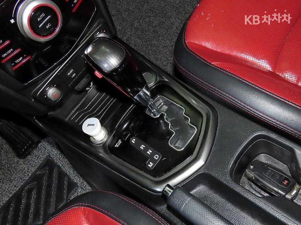 KG Mobility TivoliDiesel LX 4WD - 12