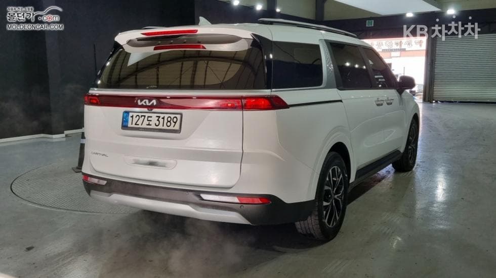 Киа Канивал 4-то поколениеD2.2 9-местен Престиж - 2
