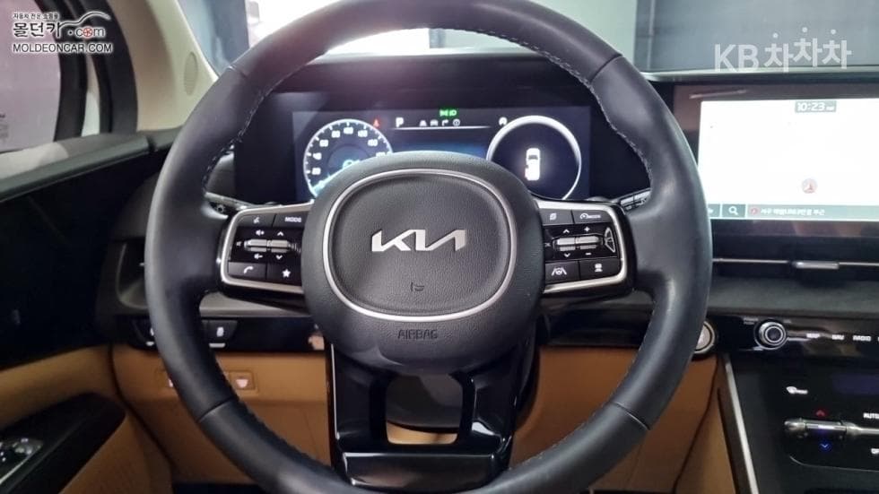 Киа Канивал 4-то поколениеD2.2 9-местен Престиж - 11