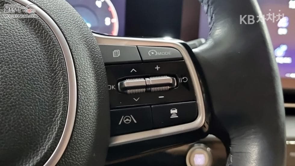 Киа Канивал 4-то поколениеD2.2 9-местен Престиж - 17