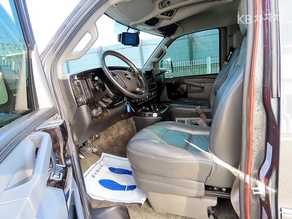 Chevrolet 익스프레스Van6.0 - 5