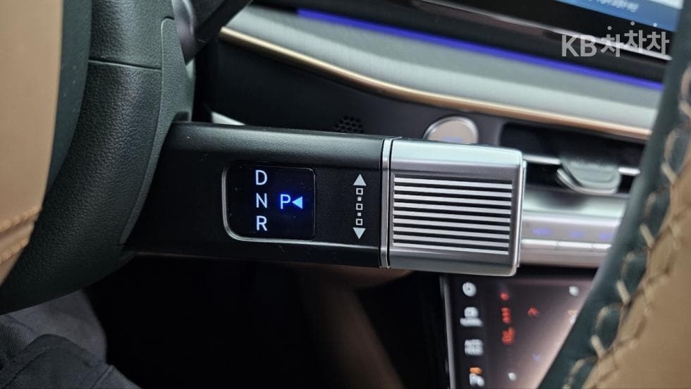 Hyundai The All New Grandeur (Azera)3.5 Gasoline 2WD Calligraphy - 14