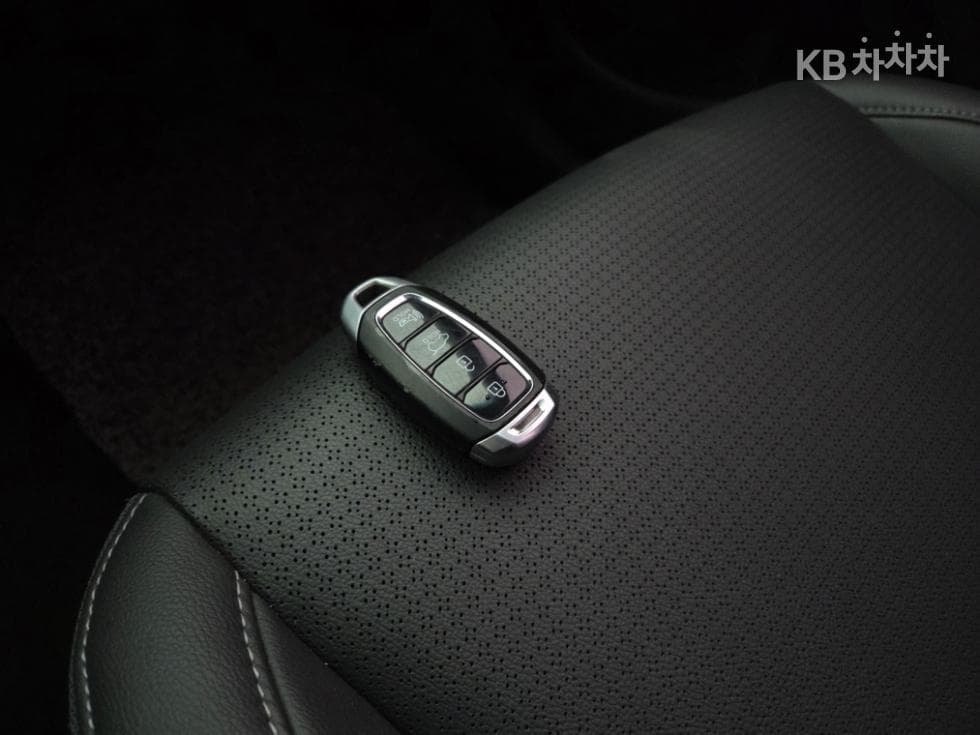 Hyundai KonaDiesel 1.6 Modern 초이스 - 19