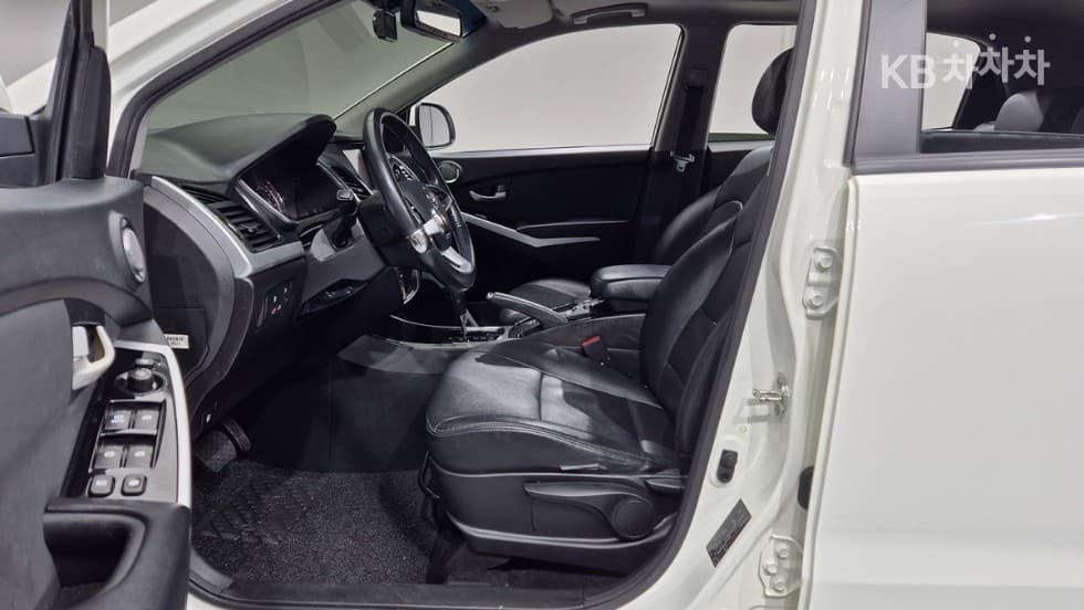 КейДжи Мобилити Нов Стил 코란도 C2.2 RX 2WD Висок клас - 7