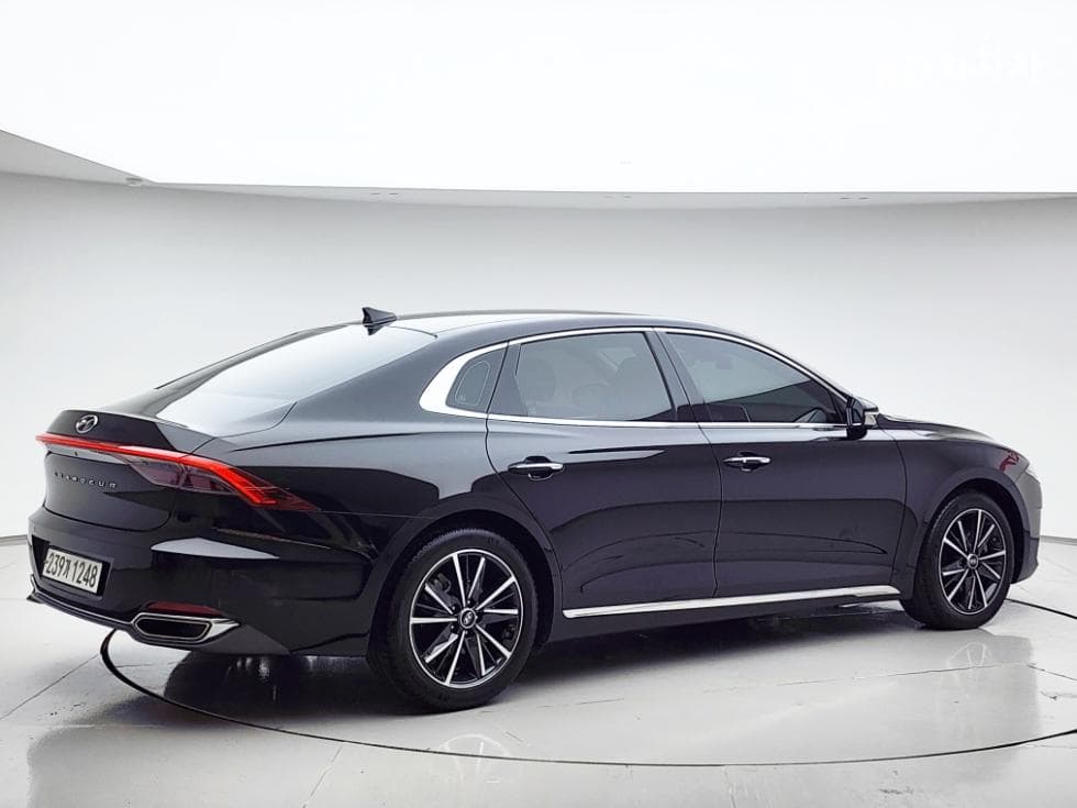 Hyundai The New (facelift) Grandeur (Azera)2.5 Exclusive - 3