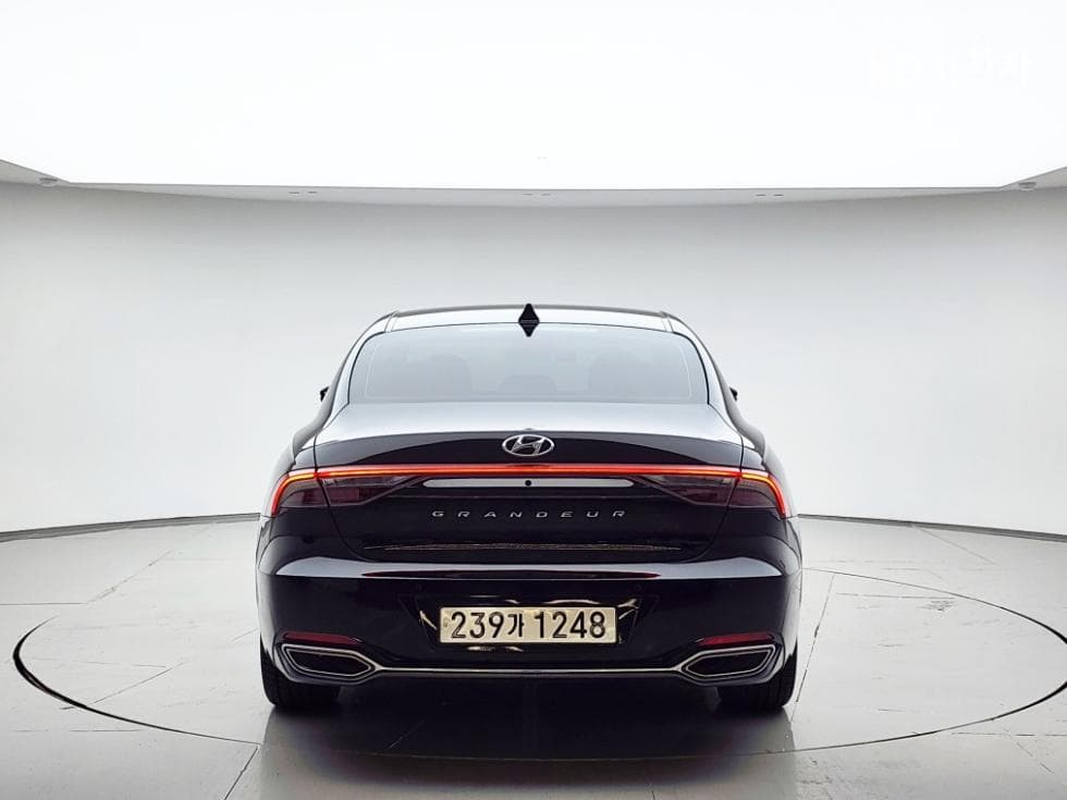 Hyundai The New (facelift) Grandeur (Azera)2.5 Exclusive - 4
