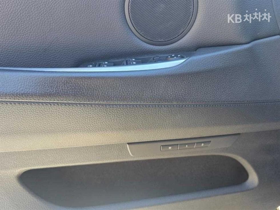 BMW Gran TurismoGT 30d xDrive F07 - 11