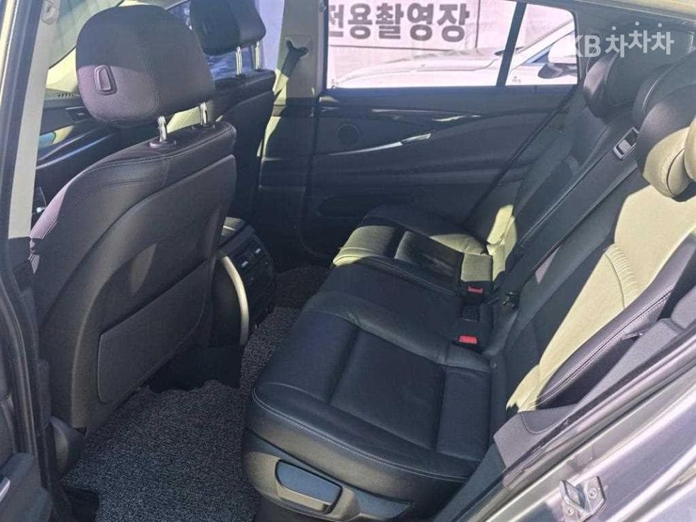 BMW Gran TurismoGT 30d xDrive F07 - 14