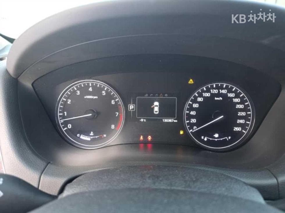 Hyundai GenesisDHG330 Modern AWD Standard - 12