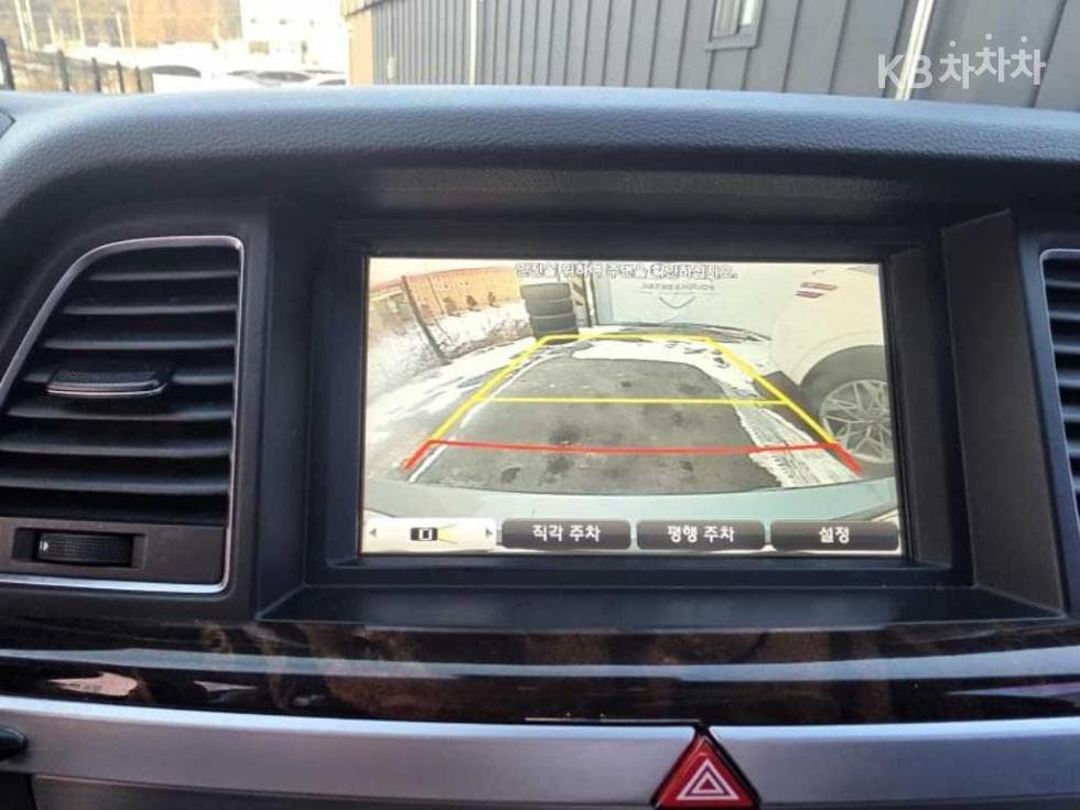 Hyundai GenesisDHG330 Modern AWD Standard - 15