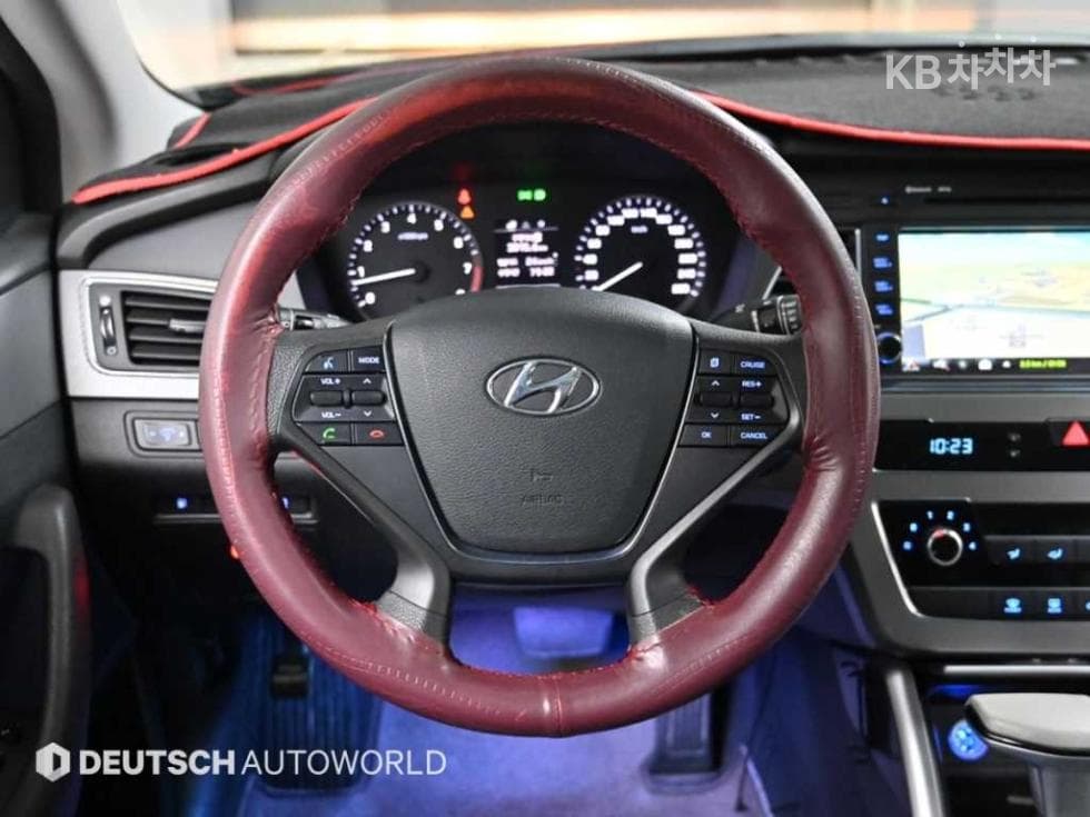 Hyundai Sonata LFLPI Rental car Smart - 13