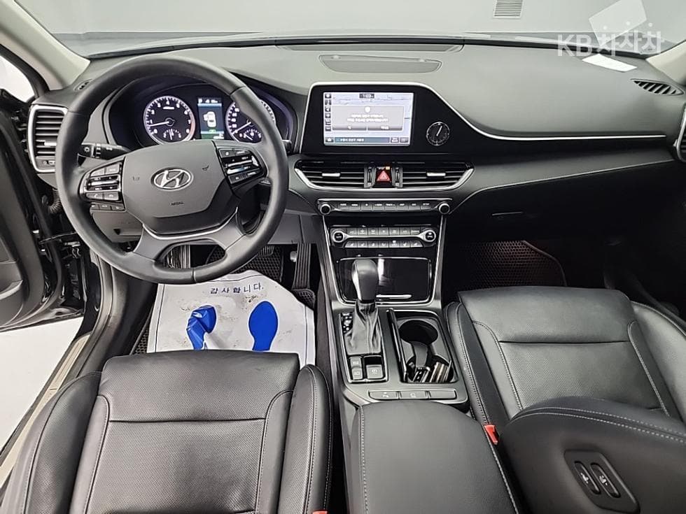 Хюндай Grandeur (Azera)IG3.0 Exclusive Стандартен - 7