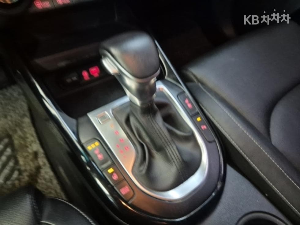 Kia All New K31.6 Gasoline Noblesse - 8