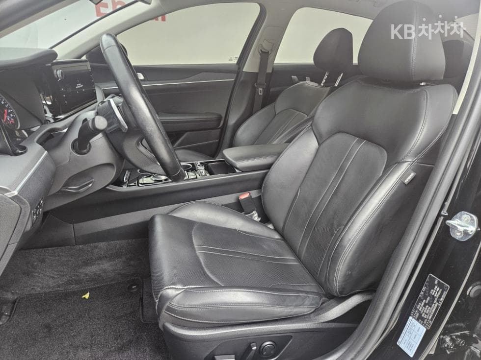 Kia K5 Hybrid 3rd Gen2.0 HEV Prestige