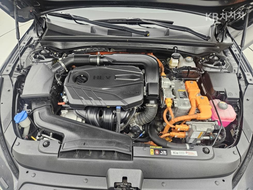 Kia K5 Hybrid 3rd Gen2.0 HEV Prestige - 21