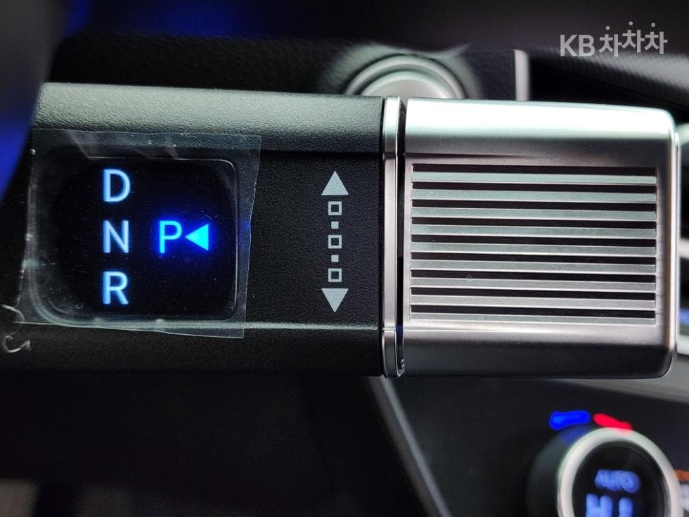 Hyundai Sonata The Edge (Sonata facelift) Hybrid(DN8)2.0 HEV Premium - 12