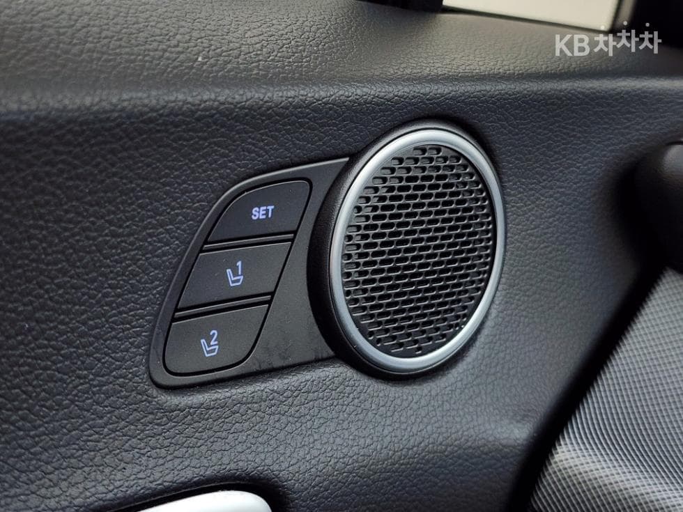 Hyundai Sonata The Edge (Sonata facelift) Hybrid(DN8)2.0 HEV Premium - 19