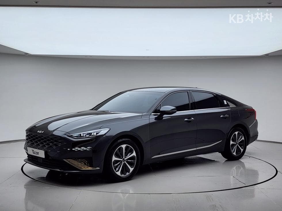 Kia K8 Hybrid 1.6 Turbo Noblesse - Image 1