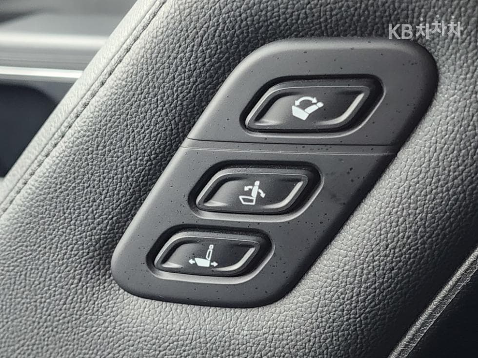 Kia K8 Hybrid1.6 Turbo Noblesse - 18