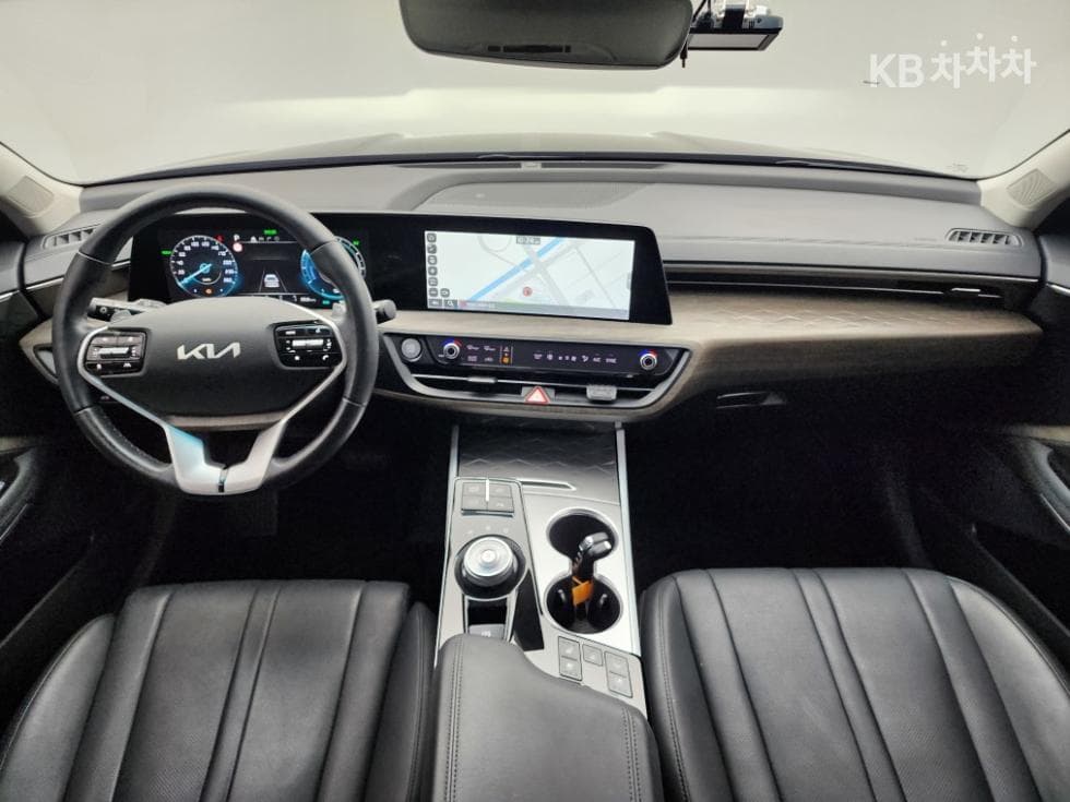 Kia K8 Hybrid1.6 Turbo Noblesse - 20