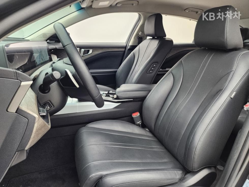 Kia K8 Hybrid1.6 Turbo Noblesse - 21