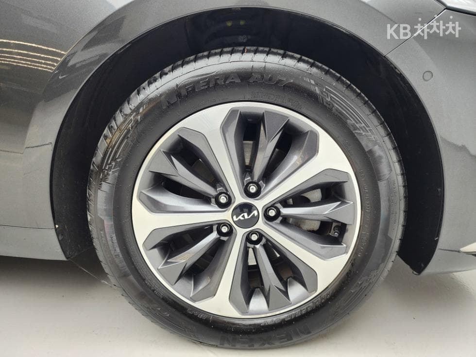 Kia K8 Hybrid1.6 Turbo Noblesse - 28