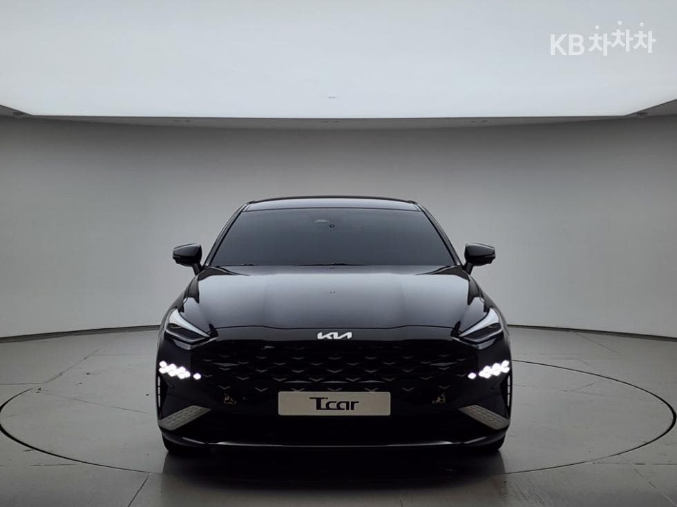 Kia K8 Hybrid1.6 Turbo Noblesse - 2