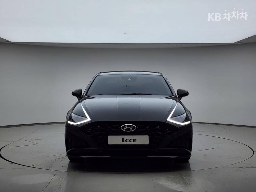 Hyundai Sonata (DN8)2.0 Premium Plus - 2