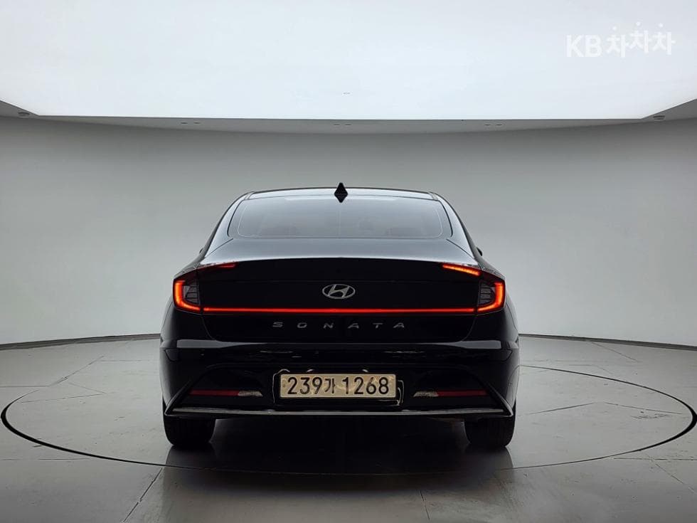 Hyundai Sonata (DN8)2.0 Premium Plus - 4