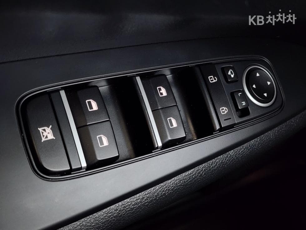 Kia All New K31.6 Gasoline Standard - 12