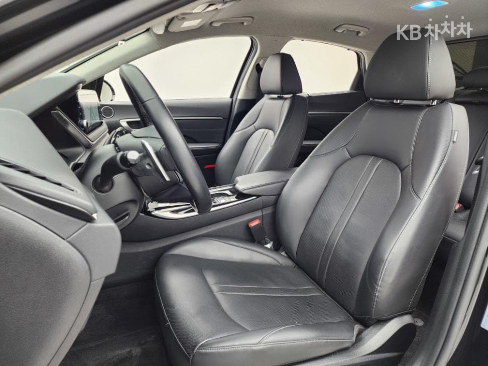 Hyundai Sonata (DN8)2.0 Premium Plus - 20