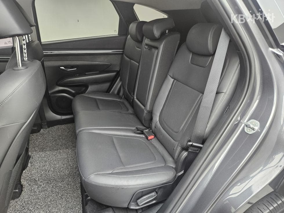 Хюндай The All New Туксон(NX (Lexus SUV)4)Бензин 1.6T 2WD Premium - 18