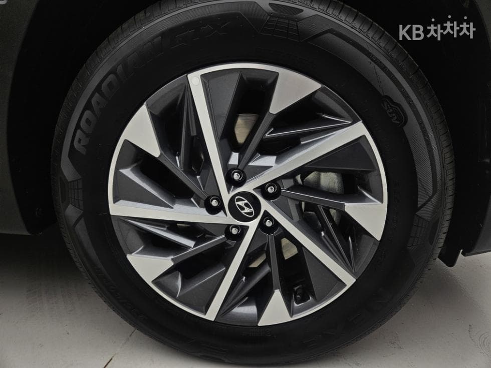 Хюндай The All New Туксон(NX (Lexus SUV)4)Бензин 1.6T 2WD Premium - 21