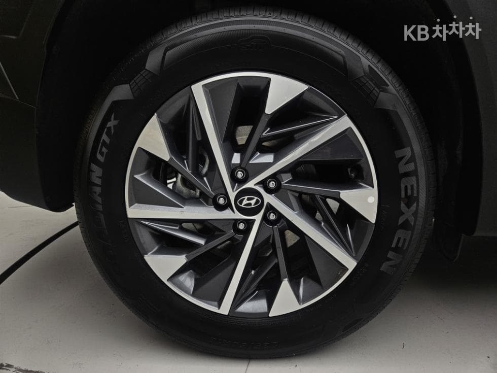 Хюндай The All New Туксон(NX (Lexus SUV)4)Бензин 1.6T 2WD Premium - 22