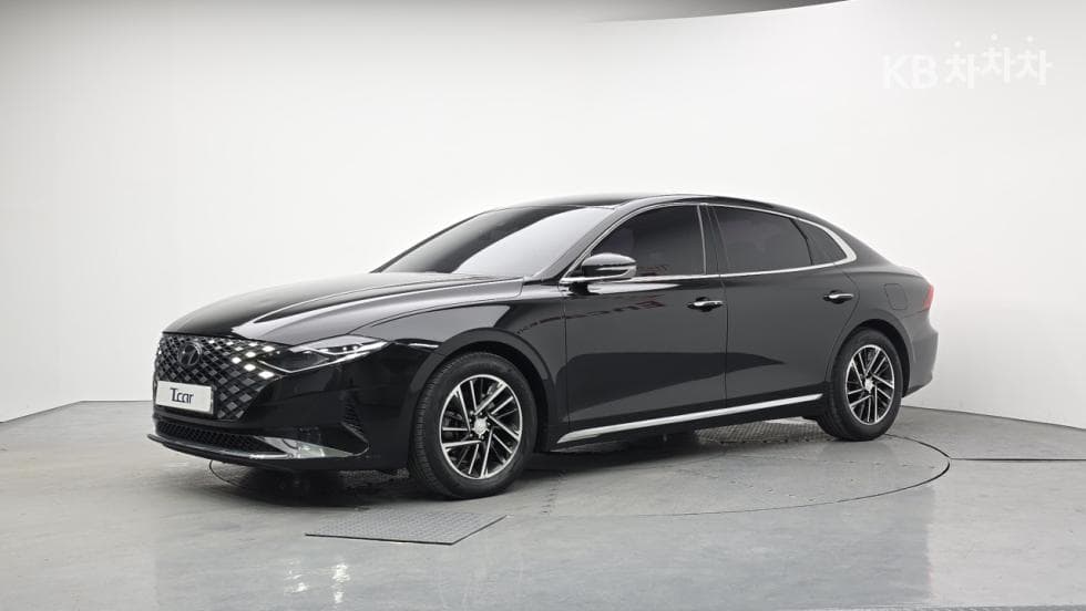 Hyundai The New (facelift) Grandeur (Azera) 2.5 Premium 초이스 - Image 1