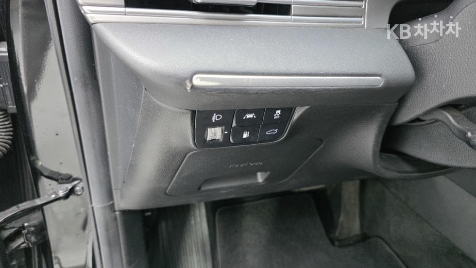 Hyundai The New (facelift) Grandeur (Azera)2.5 Premium 초이스 - 8