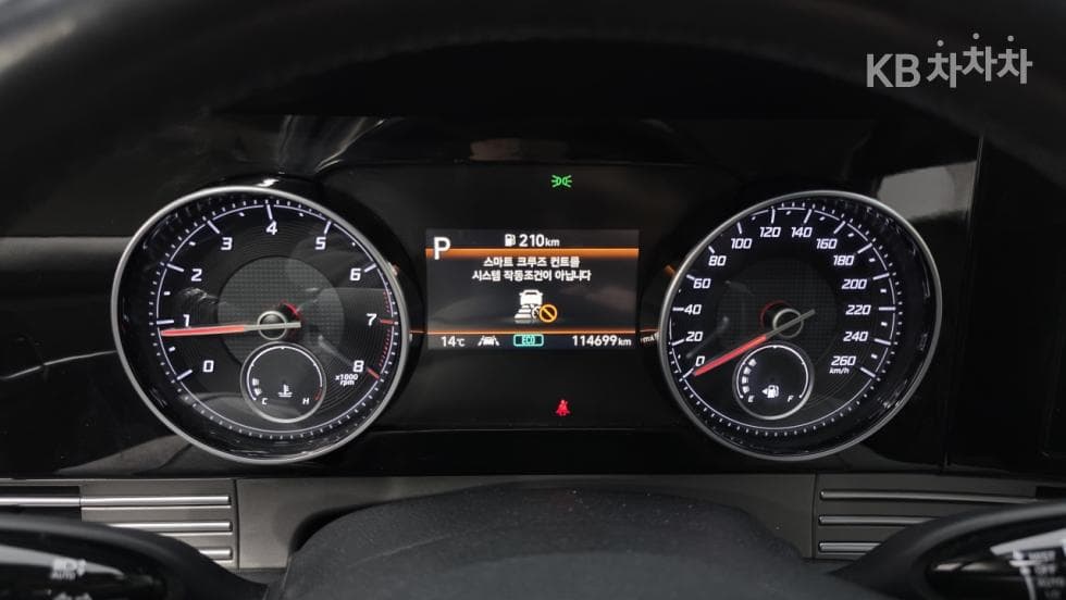 Hyundai The New (facelift) Grandeur (Azera)2.5 Premium 초이스 - 9