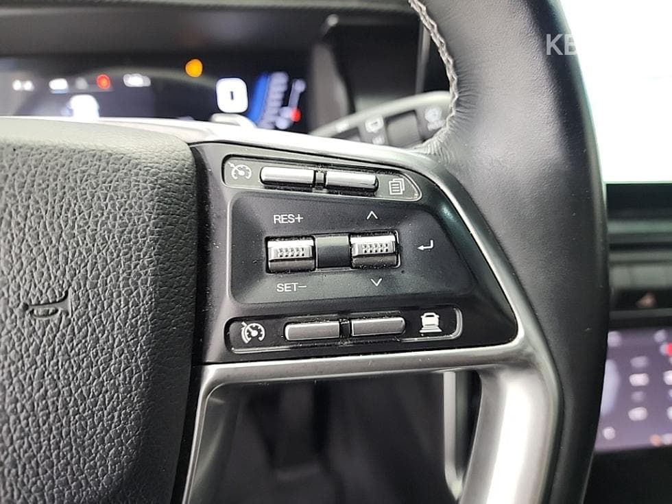 KG Mobility 토레스(J100)1.5 GDI Turbo AWD T7 - 17